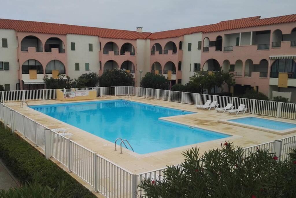 Studio Mezzanine En Residence Avec Piscine Au Village Le Barcarès Екстериор снимка